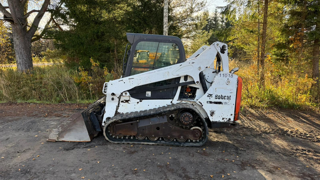 Bobcat T590 - Мини-погрузчик с бортовым поворотом: фото 2 Bobcat T590 - Мини-погрузчик с бортовым поворотом: фото 2
