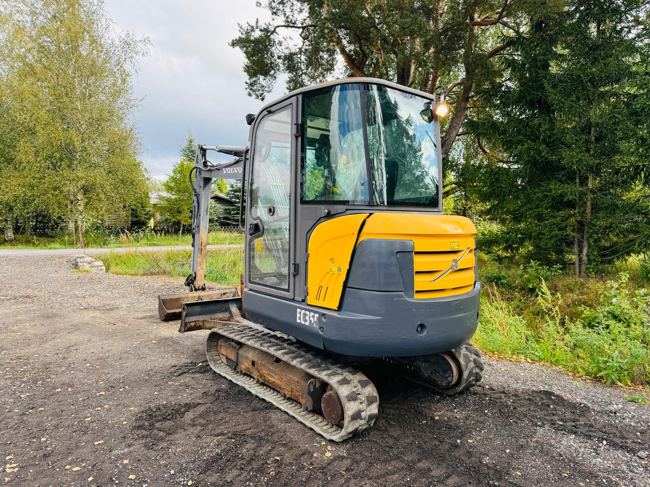 VOLVO EC35C - Мини-экскаватор: фото 3 VOLVO EC35C - Мини-экскаватор: фото 3