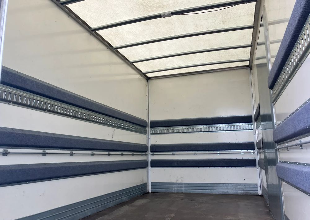 Iveco DAILY 35C16 kontener kurierka 3.0 silnik - Фургон с закрытым кузовом: фото 5 Iveco DAILY 35C16 kontener kurierka 3.0 silnik - Фургон с закрытым кузовом: фото 5