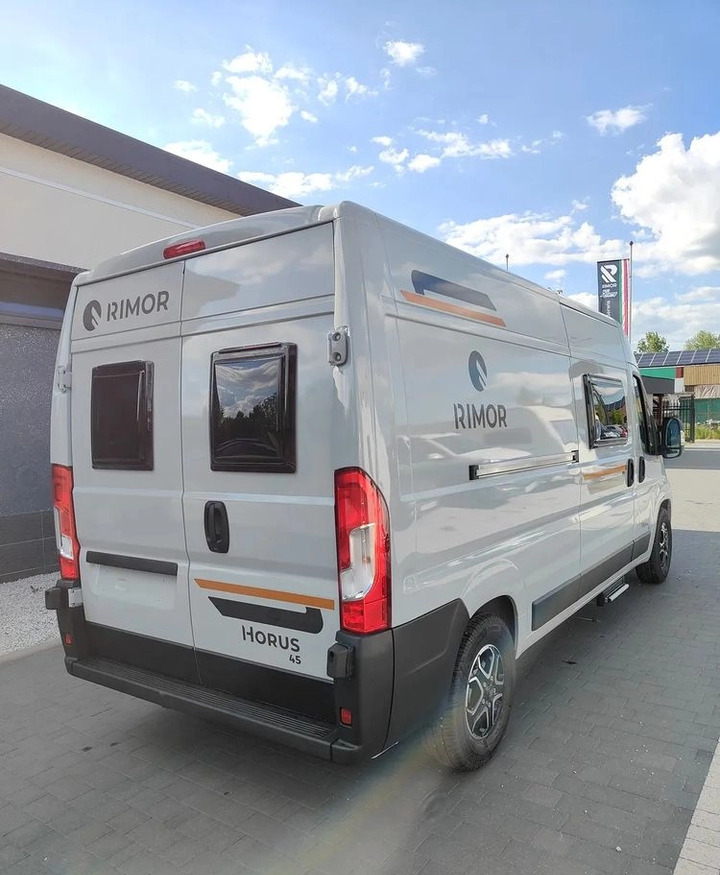Fiat Ducato Rimor Horus 45 NEW AUTOMAT Grau Truma Diesel Lampen FULL LED 4-Sitzer - Дом на колесах: фото 5 Fiat Ducato Rimor Horus 45 NEW AUTOMAT Grau Truma Diesel Lampen FULL LED 4-Sitzer - Дом на колесах: фото 5