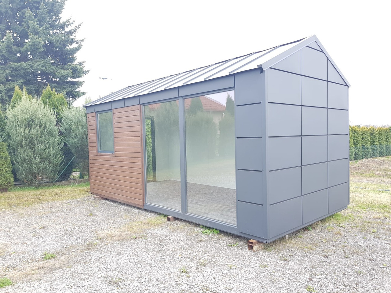 IDEX Premium Commercial Container Unit – Modern, Durable & Ready to Customize! - Жилой контейнер: фото 1 IDEX Premium Commercial Container Unit – Modern, Durable & Ready to Customize! - Жилой контейнер: фото 1