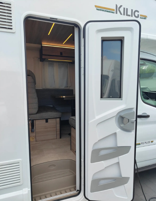 RIMOR Rimor KILIG 95 Plus NEW Retrofitted 5 Passenger Winter Camera Navigation в лизинг RIMOR Rimor KILIG 95 Plus NEW Retrofitted 5 Passenger Winter Camera Navigation: фото 12 RIMOR Rimor KILIG 95 Plus NEW Retrofitted 5 Passenger Winter Camera Navigation в лизинг RIMOR Rimor KILIG 95 Plus NEW Retrofitted 5 Passenger Winter Camera Navigation: фото 12