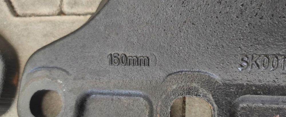 ŁAPA ŁAPY POD SIODŁO JOST 150mm NOWE - Седло для Грузовиков: фото 3 ŁAPA ŁAPY POD SIODŁO JOST 150mm NOWE - Седло для Грузовиков: фото 3