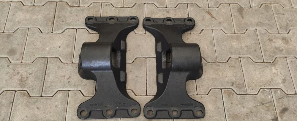 ŁAPA ŁAPY POD SIODŁO JOST 150mm NOWE - Седло для Грузовиков: фото 1 ŁAPA ŁAPY POD SIODŁO JOST 150mm NOWE - Седло для Грузовиков: фото 1