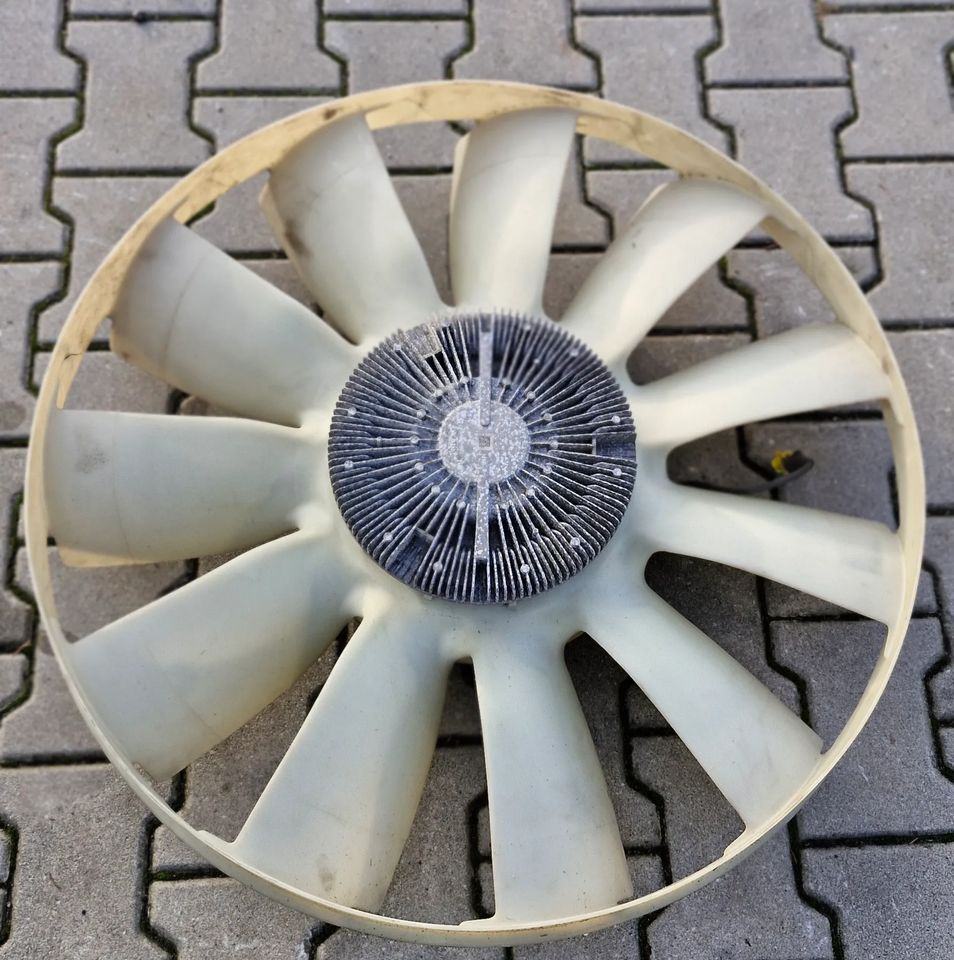 MAN TG3 TGX WENTYLATOR WISKOZA 51.06630-0141 - Система охлаждения: фото 1 MAN TG3 TGX WENTYLATOR WISKOZA 51.06630-0141 - Система охлаждения: фото 1