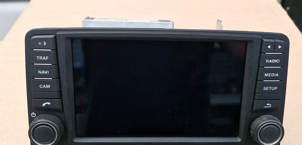 MAN TGX TGS RADIO NAWIGACJA 81.28100-6037 81.28100-6043 - Кабина и интерьер: фото 1 MAN TGX TGS RADIO NAWIGACJA 81.28100-6037 81.28100-6043 - Кабина и интерьер: фото 1