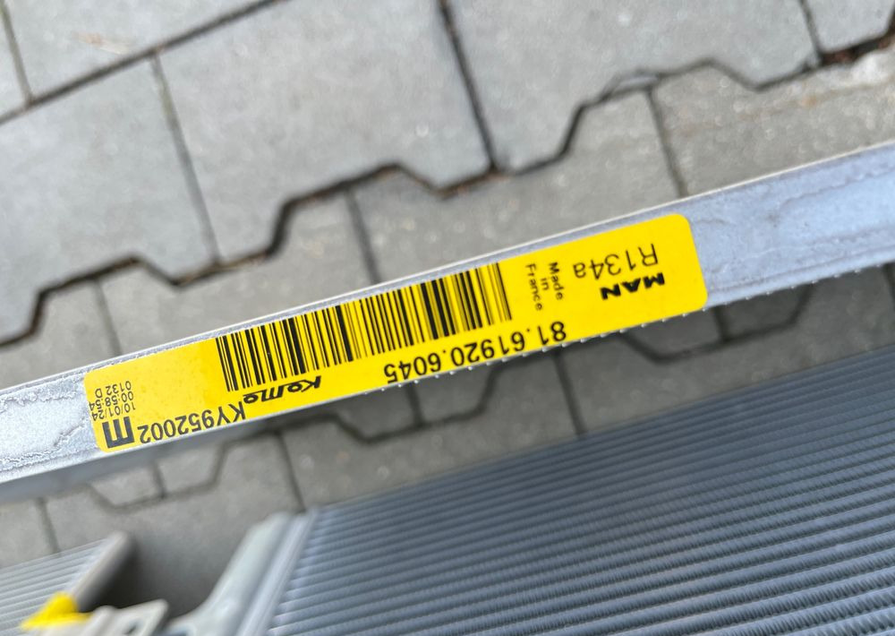 NOWA Chłodnica klimatyzacji MAN TG3 TGX TGS nowy model skraplacz - Конденсатор для Грузовиков: фото 3 NOWA Chłodnica klimatyzacji MAN TG3 TGX TGS nowy model skraplacz - Конденсатор для Грузовиков: фото 3