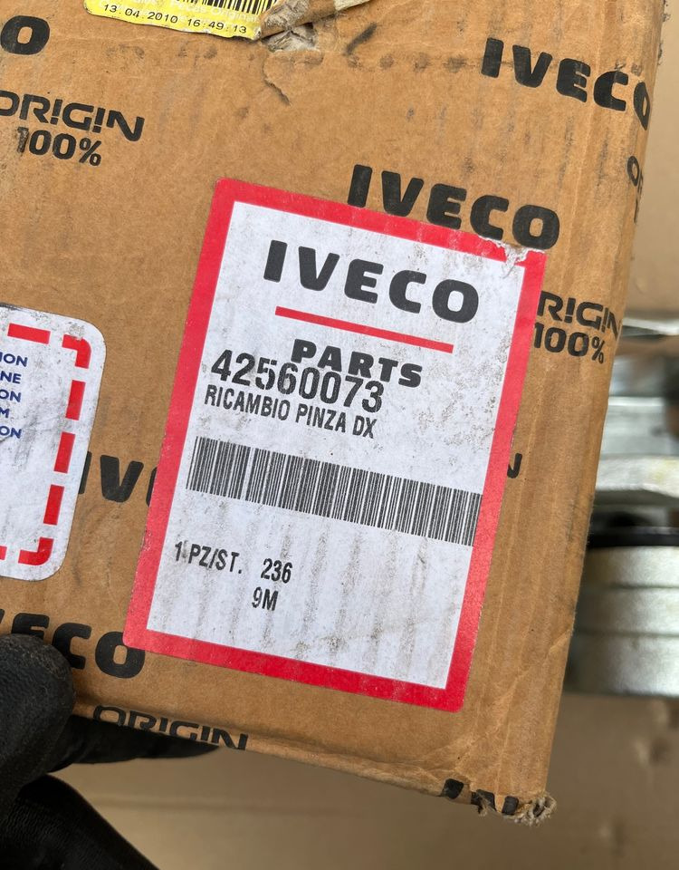 NOWY zacisk hamulcowy Iveco Daily oryginał - Тормозной суппорт: фото 3 NOWY zacisk hamulcowy Iveco Daily oryginał - Тормозной суппорт: фото 3