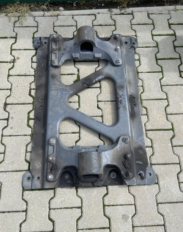 Płyta montażowa pod siodło DAF łapy Jost 150mm SK 0010056 - Седло для Грузовиков: фото 2 Płyta montażowa pod siodło DAF łapy Jost 150mm SK 0010056 - Седло для Грузовиков: фото 2