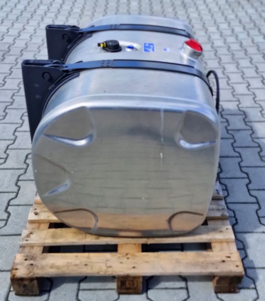 SCANIA R S ZBIORNIK PALIWA 395L NOWY - Топливный бак для Грузовиков: фото 3 SCANIA R S ZBIORNIK PALIWA 395L NOWY - Топливный бак для Грузовиков: фото 3