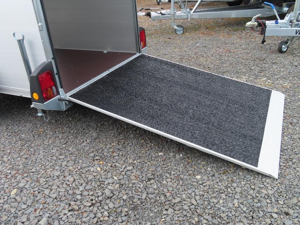 Прицеп для мотоцикла Böckmann KT-PB-AL Kofferanhänge Flügeltür Motorrad PKW Anhänger: фото 15 Прицеп для мотоцикла Böckmann KT-PB-AL Kofferanhänge Flügeltür Motorrad PKW Anhänger: фото 15