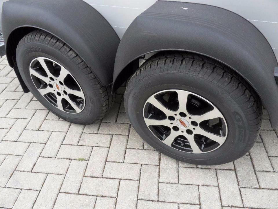 Прицеп-коневоз Böckmann Pferdeanhänger Champion R, Alub., 100 km/h: фото 8