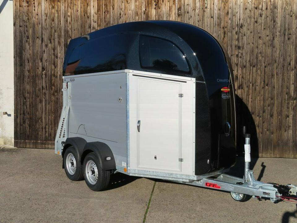 Прицеп-коневоз Böckmann Pferdeanhänger Champion R, Alub., 100 km/h: фото 16 Прицеп-коневоз Böckmann Pferdeanhänger Champion R, Alub., 100 km/h: фото 16