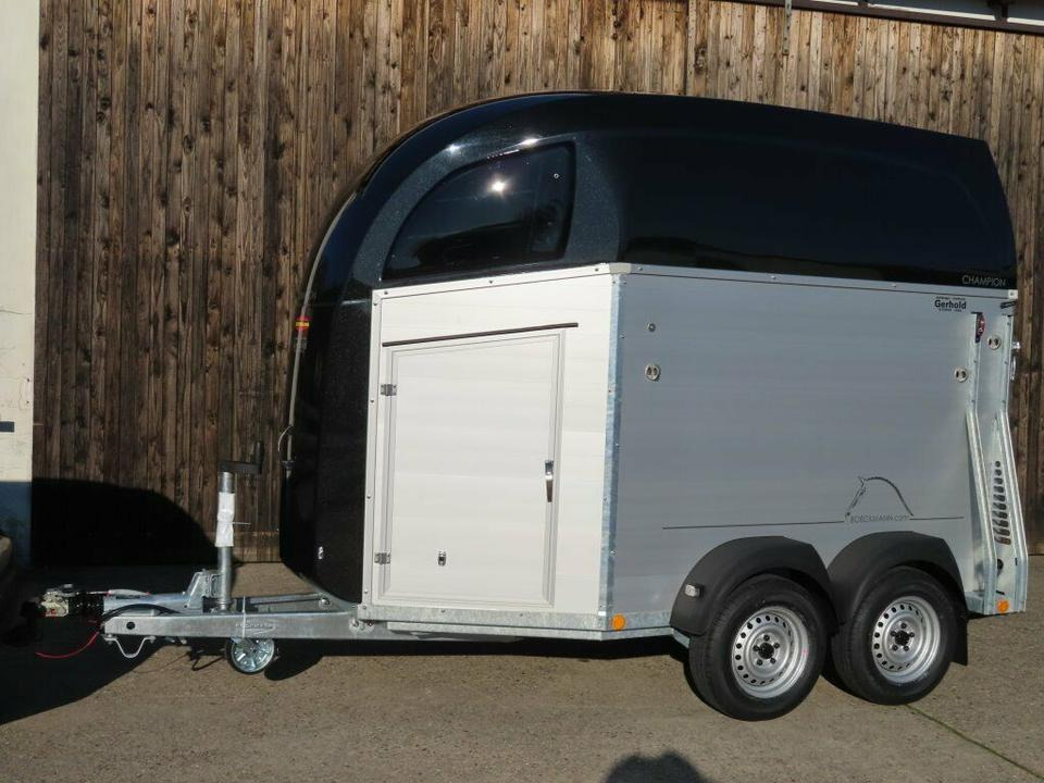 Прицеп-коневоз Böckmann Pferdeanhänger Champion R, Alub., 100 km/h: фото 11 Прицеп-коневоз Böckmann Pferdeanhänger Champion R, Alub., 100 km/h: фото 11