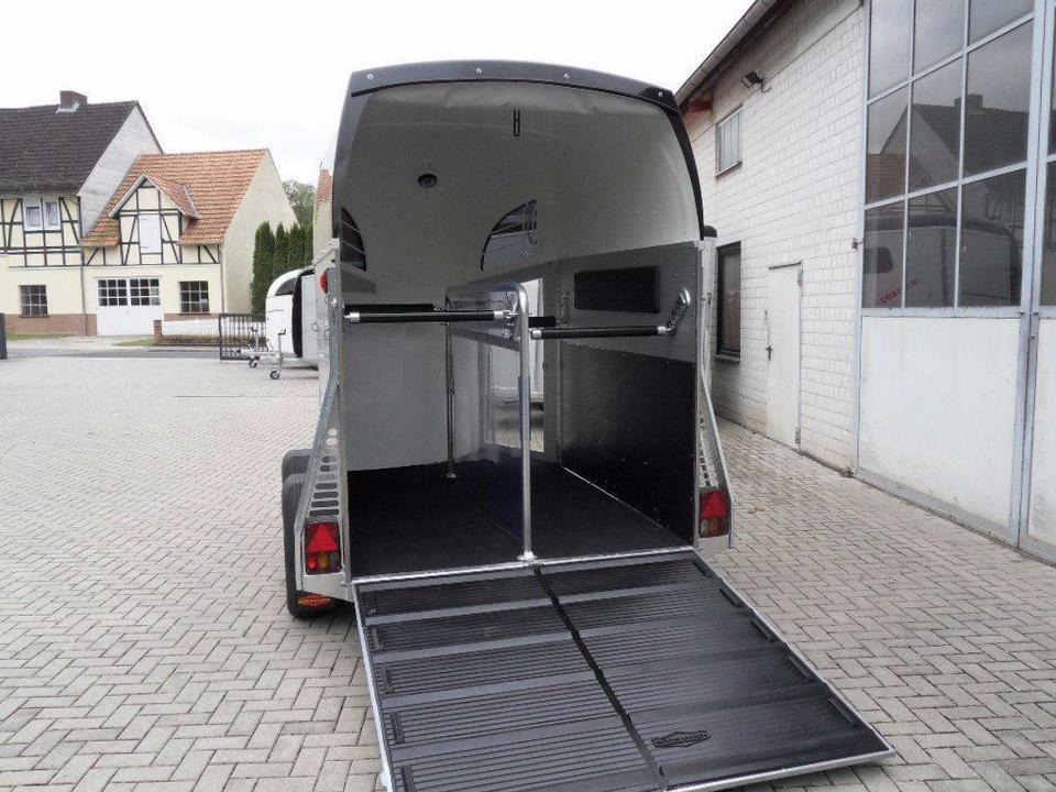 Прицеп-коневоз Böckmann Pferdeanhänger Champion R, Alub., 100 km/h: фото 6