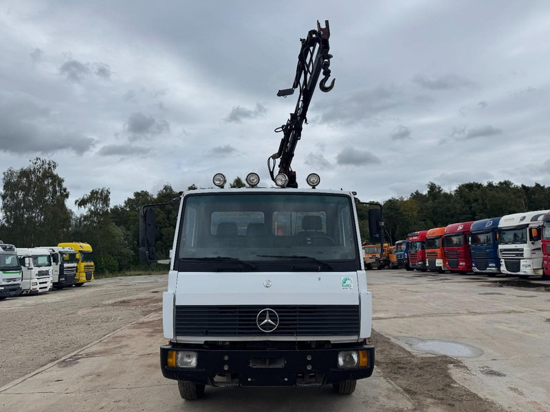 Mercedes-Benz SK 917 (STEEL SUSPENSION / PARLFINGER CRANE / AUXILIARY / 6 CYLINDER WITH MANUAL PUMP) - Самосвал, Автоманипулятор: фото 2 Mercedes-Benz SK 917 (STEEL SUSPENSION / PARLFINGER CRANE / AUXILIARY / 6 CYLINDER WITH MANUAL PUMP) - Самосвал, Автоманипулятор: фото 2