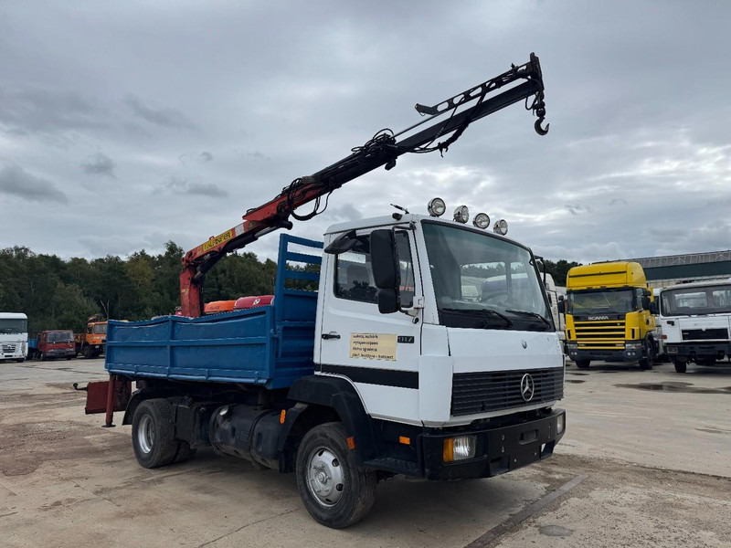 Mercedes-Benz SK 917 (STEEL SUSPENSION / PARLFINGER CRANE / AUXILIARY / 6 CYLINDER WITH MANUAL PUMP) - Самосвал, Автоманипулятор: фото 3 Mercedes-Benz SK 917 (STEEL SUSPENSION / PARLFINGER CRANE / AUXILIARY / 6 CYLINDER WITH MANUAL PUMP) - Самосвал, Автоманипулятор: фото 3