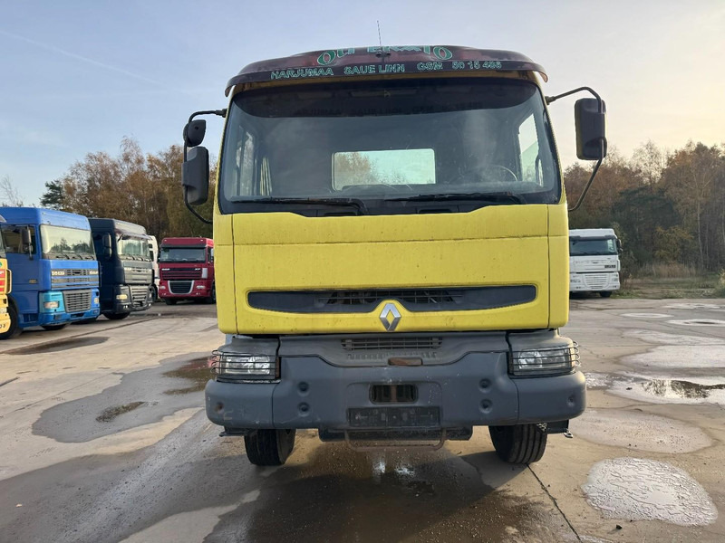 Renault Kerax 420 (GRAND PONT / SUSPENSION LAMES / BOITE MANUELLE / PARFAIT ETAT !!!) - Грузовик-шасси: фото 2 Renault Kerax 420 (GRAND PONT / SUSPENSION LAMES / BOITE MANUELLE / PARFAIT ETAT !!!) - Грузовик-шасси: фото 2
