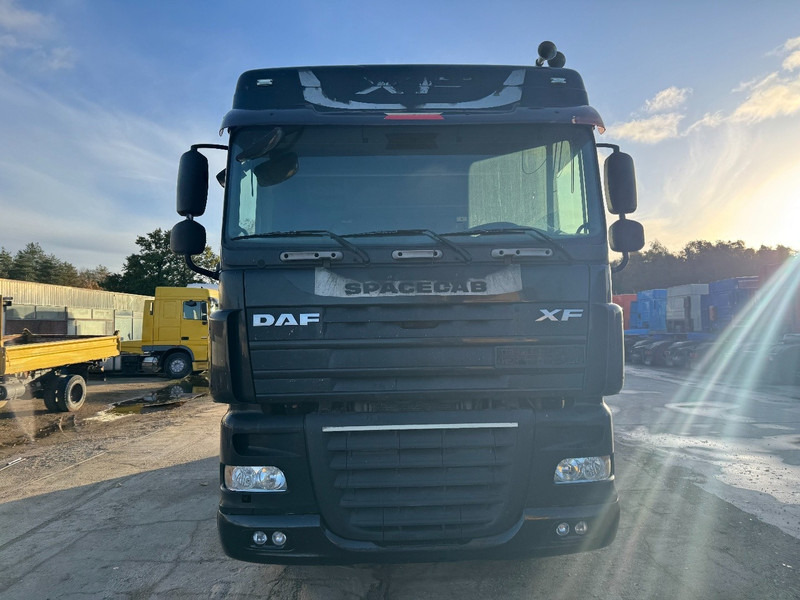 DAF 105 XF 460 Space Cab (MANUAL GEARBOX / BOITE MANUELLE) - Тягач: фото 2 DAF 105 XF 460 Space Cab (MANUAL GEARBOX / BOITE MANUELLE) - Тягач: фото 2