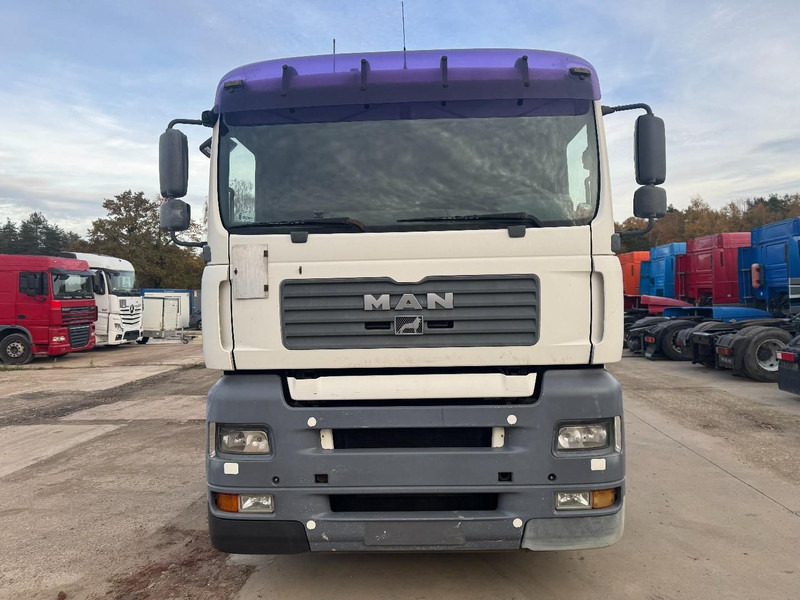 MAN TGA 18.430 (WITH HYDRUALIC PUMP / AVEC POMPE HYDRAULIQUE / PTO) - Тягач: фото 2 MAN TGA 18.430 (WITH HYDRUALIC PUMP / AVEC POMPE HYDRAULIQUE / PTO) - Тягач: фото 2
