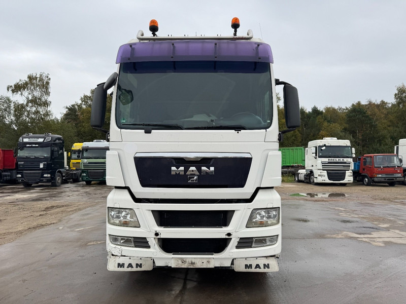 MAN TGX 18.440 (MANUAL GEARBOX / BOITE MANUELLE / PTO / HYDRAULIQUE POUR BENNE) - Тягач: фото 2 MAN TGX 18.440 (MANUAL GEARBOX / BOITE MANUELLE / PTO / HYDRAULIQUE POUR BENNE) - Тягач: фото 2