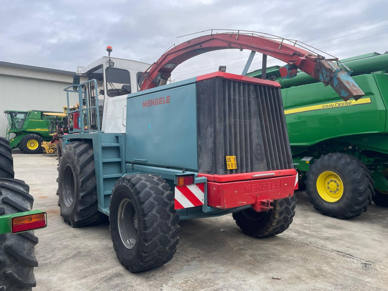MENGELE TRINCIA SF 6000 - Кормоуборочный комбайн: фото 3 MENGELE TRINCIA SF 6000 - Кормоуборочный комбайн: фото 3