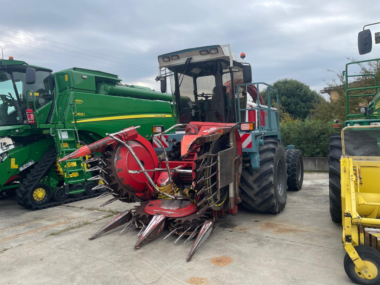 MENGELE TRINCIA SF 6000 - Кормоуборочный комбайн: фото 1 MENGELE TRINCIA SF 6000 - Кормоуборочный комбайн: фото 1