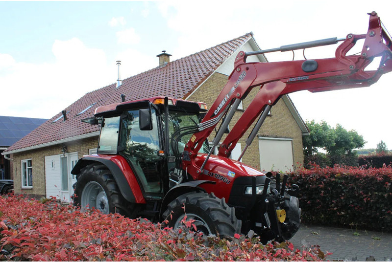 Case IH JX 1090 U - Трактор: фото 2 Case IH JX 1090 U - Трактор: фото 2