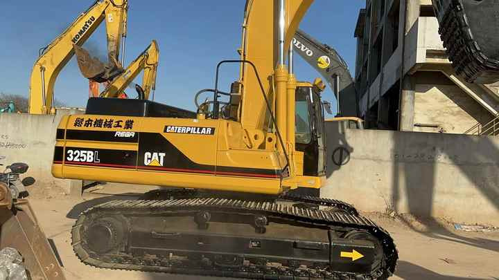 Budget-Friendly Cat 325BL Excavator| Original Parts, No Major Repairs, Global Shipping Available! - Гусеничный экскаватор: фото 5 Budget-Friendly Cat 325BL Excavator| Original Parts, No Major Repairs, Global Shipping Available! - Гусеничный экскаватор: фото 5