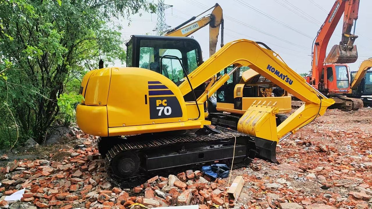 CATERPILLAR 303.5 - Мини-экскаватор: фото 2 CATERPILLAR 303.5 - Мини-экскаватор: фото 2