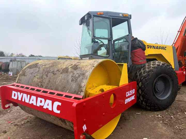 Dynapac Used CA251D Roller Cheap Price on Sale Used DYNAPAC CA30D/CA25D Road Roller Dynapac - Компактор: фото 2 Dynapac Used CA251D Roller Cheap Price on Sale Used DYNAPAC CA30D/CA25D Road Roller Dynapac - Компактор: фото 2