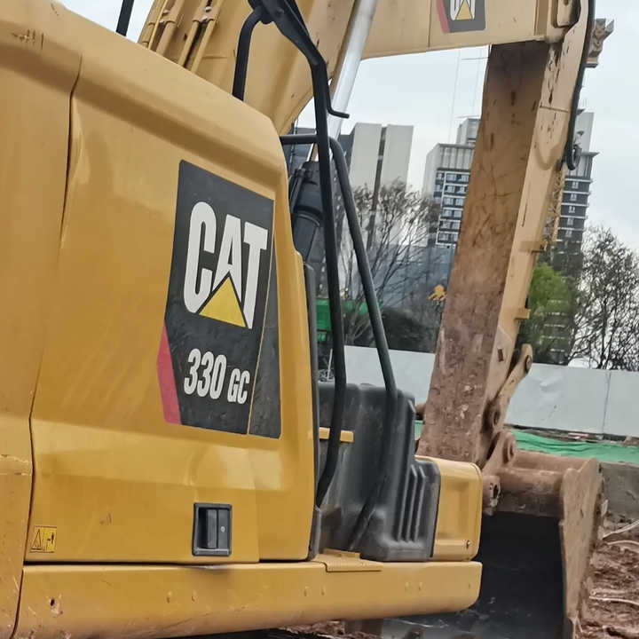 Good Condition Used CAT Excavator Japan 330GC Original Used Excavator Cat 330GC in Stock - Гусеничный экскаватор: фото 3 Good Condition Used CAT Excavator Japan 330GC Original Used Excavator Cat 330GC in Stock - Гусеничный экскаватор: фото 3