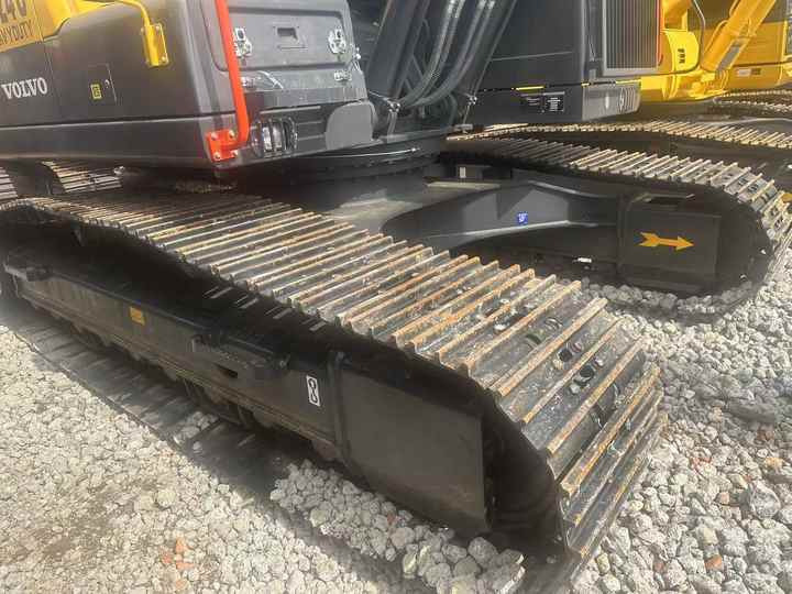 High Quality volvo EC240 Construction Machinery Low Hours 21ton Used volvo Excavator for Sale - Гусеничный экскаватор: фото 5 High Quality volvo EC240 Construction Machinery Low Hours 21ton Used volvo Excavator for Sale - Гусеничный экскаватор: фото 5