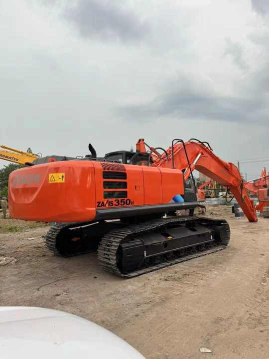 Original Japan Hitachi ZX350 Excavator Hitachi Excavator in Low Price for Hot Sale - Гусеничный экскаватор: фото 3 Original Japan Hitachi ZX350 Excavator Hitachi Excavator in Low Price for Hot Sale - Гусеничный экскаватор: фото 3