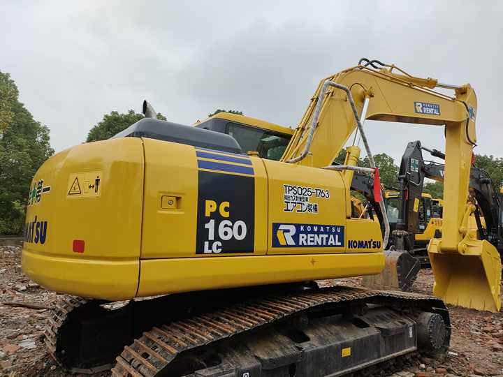 Used Good Quality Japan Original PC160-7 in Good Condition PC160-7 Komatsu - Гусеничный экскаватор: фото 4 Used Good Quality Japan Original PC160-7 in Good Condition PC160-7 Komatsu - Гусеничный экскаватор: фото 4