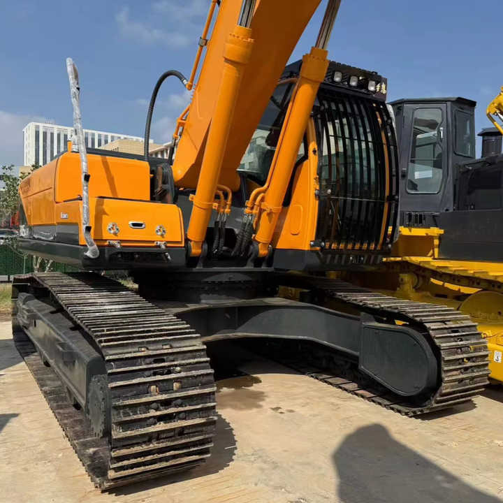 Used HYUNDAI305lc-9c Hydraulic Excavator with Excellent Performance hyundai Running Working Condition Low Price for Sale - Экскаватор: фото 1 Used HYUNDAI305lc-9c Hydraulic Excavator with Excellent Performance hyundai Running Working Condition Low Price for Sale - Экскаватор: фото 1