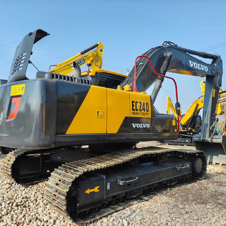 Used VOLVO EC240 Excavator for Sale with Good Performance and Low Price Powerful Construction Machinery for Sale - Экскаватор: фото 1 Used VOLVO EC240 Excavator for Sale with Good Performance and Low Price Powerful Construction Machinery for Sale - Экскаватор: фото 1