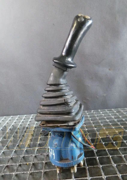 Doosan SOLAR 255LC-V - Гидравлический клапан для Строительной техники: фото 1 Doosan SOLAR 255LC-V - Гидравлический клапан для Строительной техники: фото 1