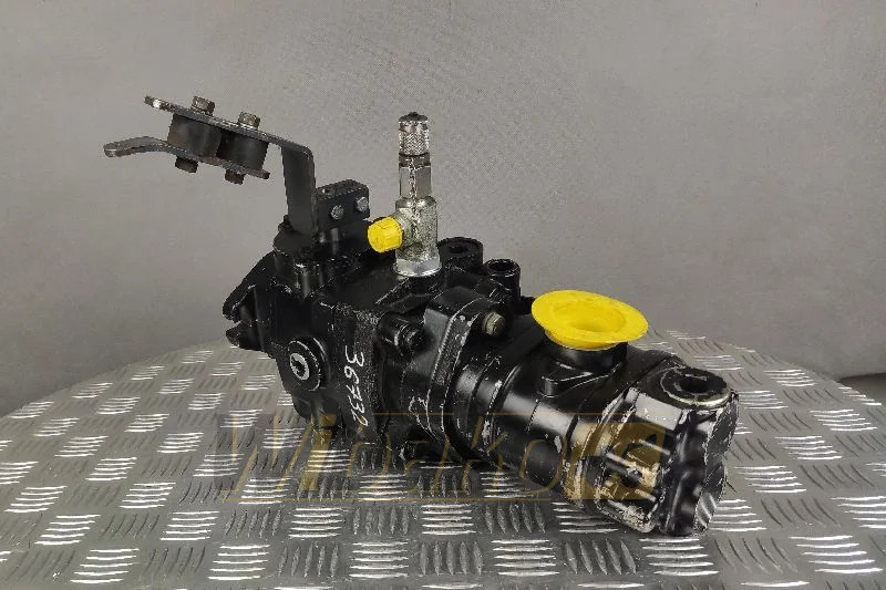 Eaton 70160-RIE-03 100809R161006 - Гидравлический насос для Строительной техники: фото 2 Eaton 70160-RIE-03 100809R161006 - Гидравлический насос для Строительной техники: фото 2