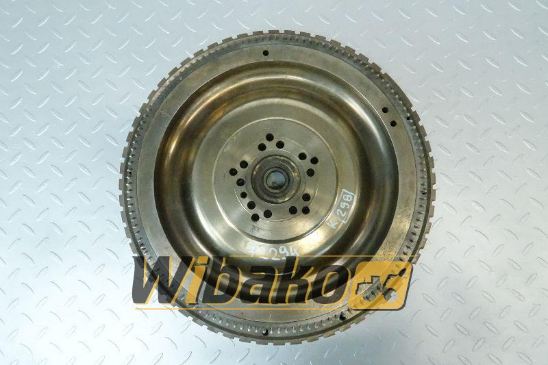 Flywheel for engine Volvo D7E 04902857 - Маховик для Строительной техники: фото 1 Flywheel for engine Volvo D7E 04902857 - Маховик для Строительной техники: фото 1