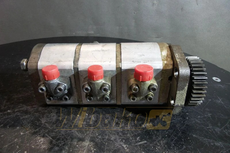 O&K 2244966R 11960048 - Гидравлический насос для Строительной техники: фото 1 O&K 2244966R 11960048 - Гидравлический насос для Строительной техники: фото 1