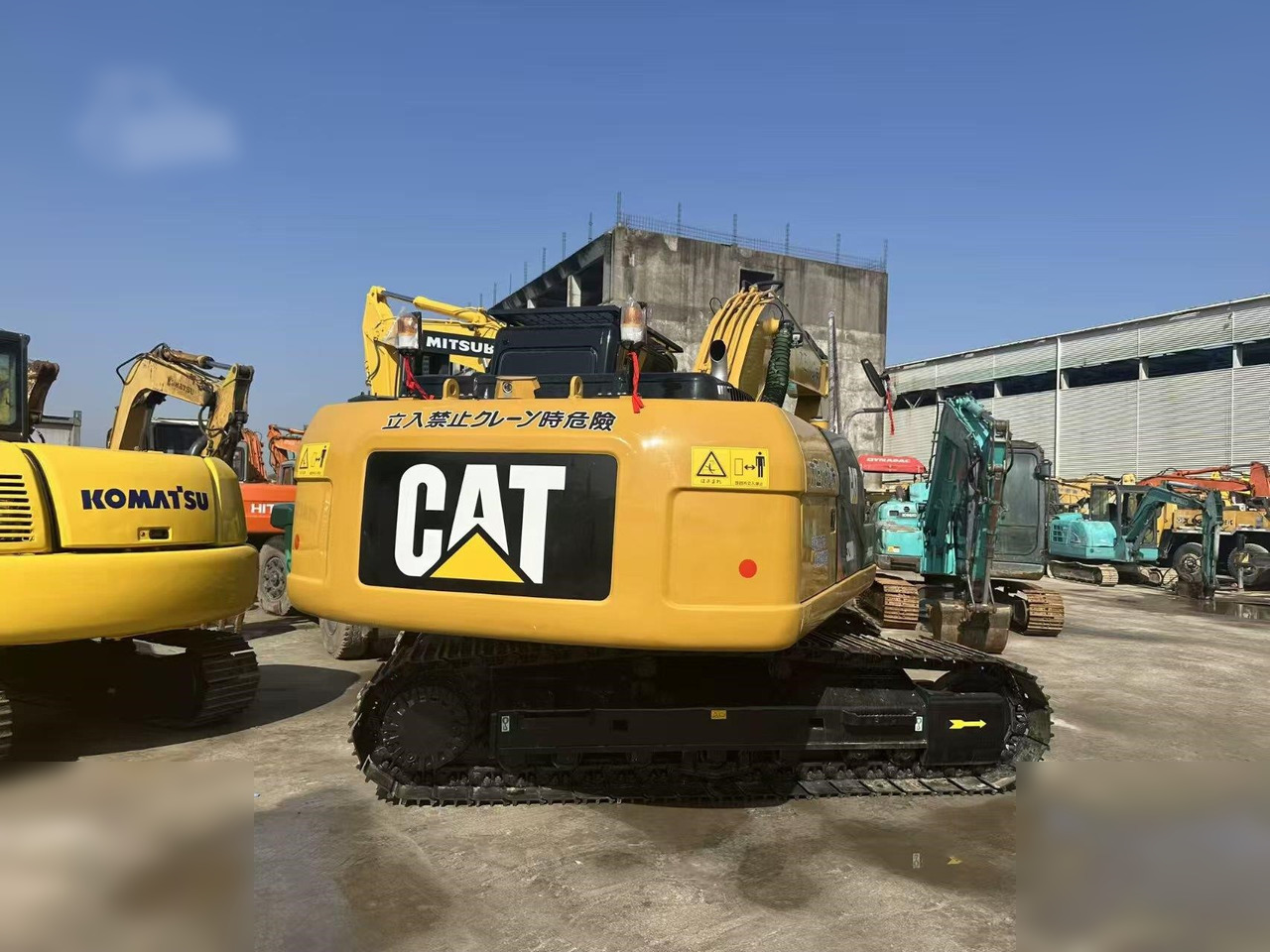 CATERPILLAR 320D2L - Гусеничный экскаватор: фото 2 CATERPILLAR 320D2L - Гусеничный экскаватор: фото 2