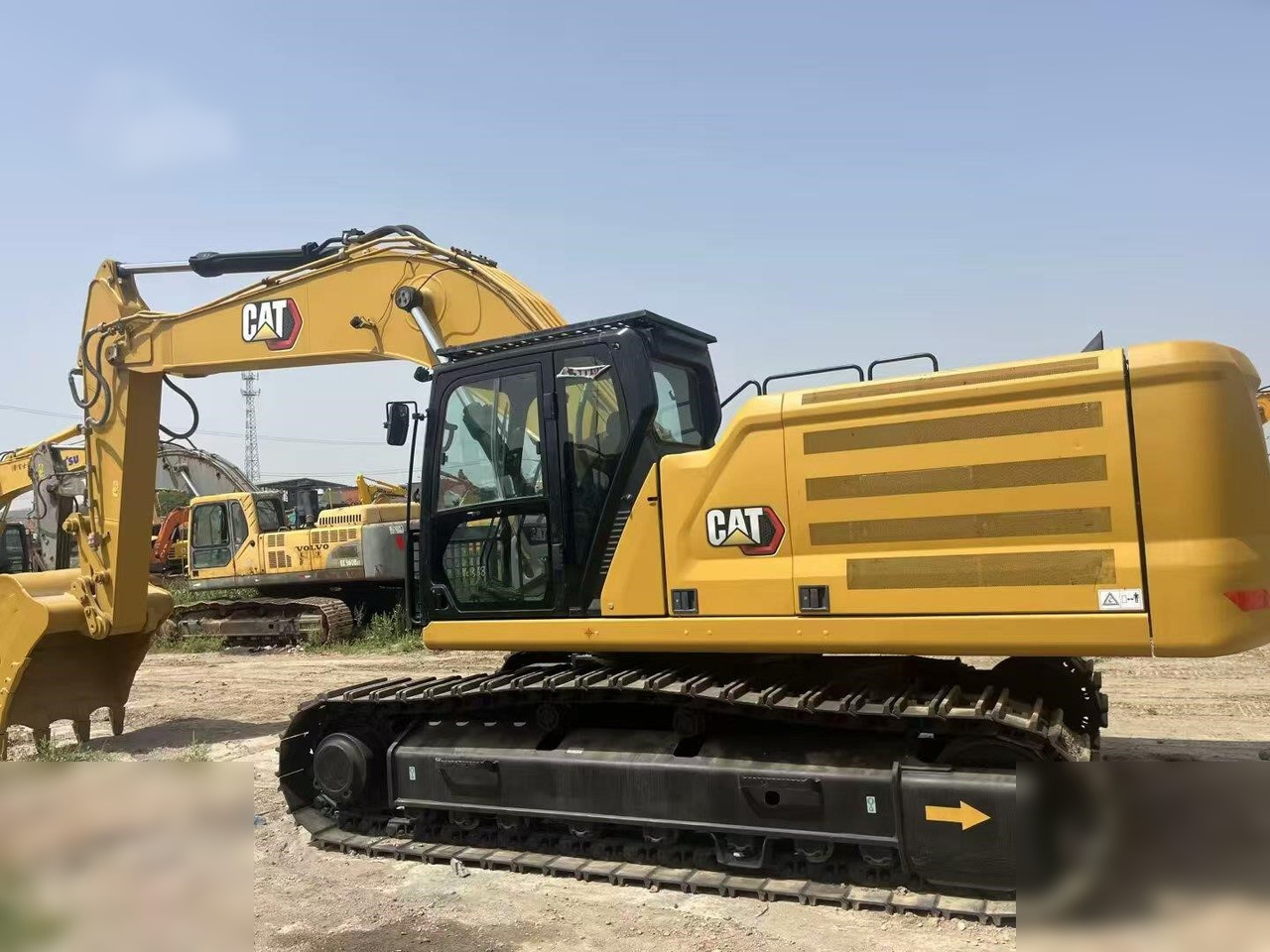 CATERPILLAR 336GC - Гусеничный экскаватор: фото 1 CATERPILLAR 336GC - Гусеничный экскаватор: фото 1
