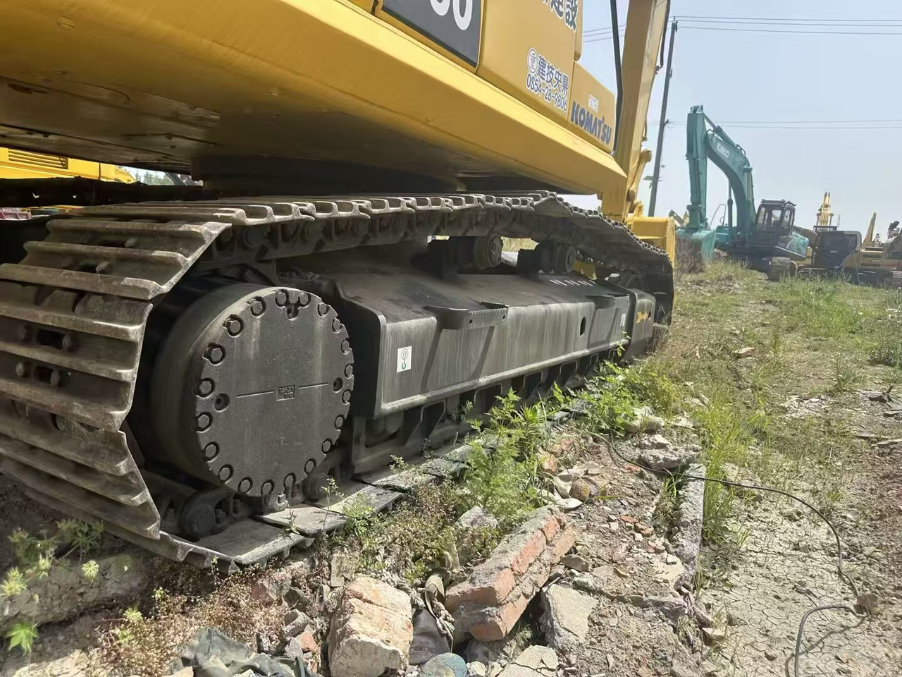 KOMATSU 350 - Гусеничный экскаватор: фото 5 KOMATSU 350 - Гусеничный экскаватор: фото 5