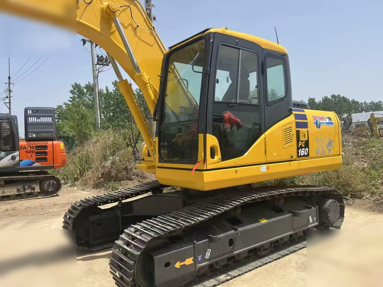KOMATSU PC160 LC-7 - Гусеничный экскаватор: фото 1 KOMATSU PC160 LC-7 - Гусеничный экскаватор: фото 1