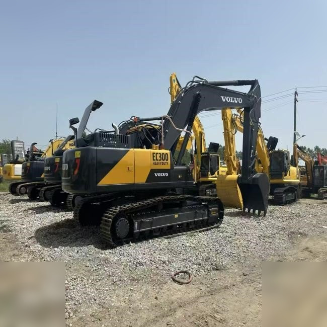 VOLVO EC300 - Гусеничный экскаватор: фото 1 VOLVO EC300 - Гусеничный экскаватор: фото 1