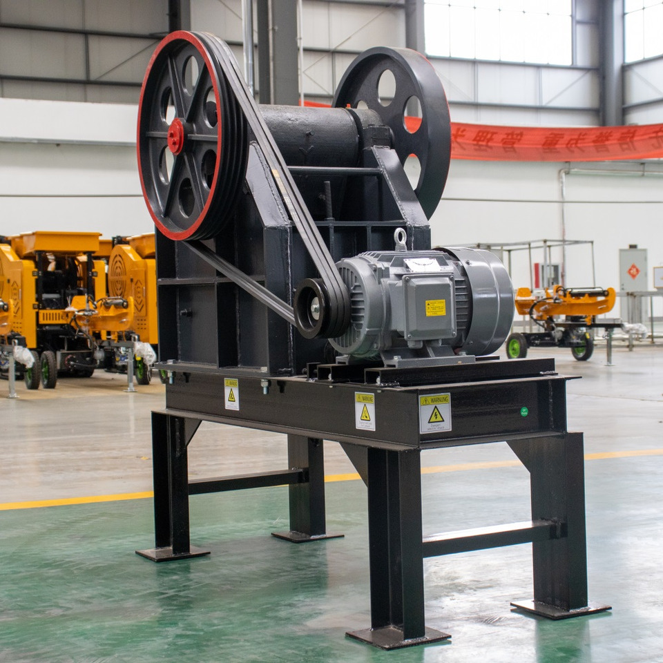 HIGHTOP 2026 New Electric Jaw Crusher - Щековая дробилка: фото 3 HIGHTOP 2026 New Electric Jaw Crusher - Щековая дробилка: фото 3