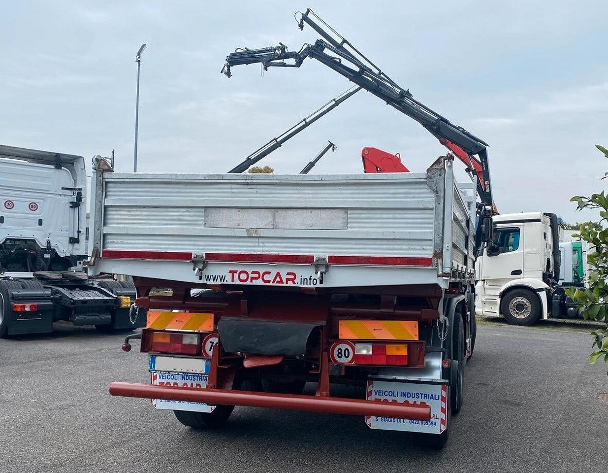 IVECO 440E38 RIBALTABILE TRILATERALE E GRU FASSI - Грузовик бортовой/ Платформа, Автоманипулятор: фото 4 IVECO 440E38 RIBALTABILE TRILATERALE E GRU FASSI - Грузовик бортовой/ Платформа, Автоманипулятор: фото 4