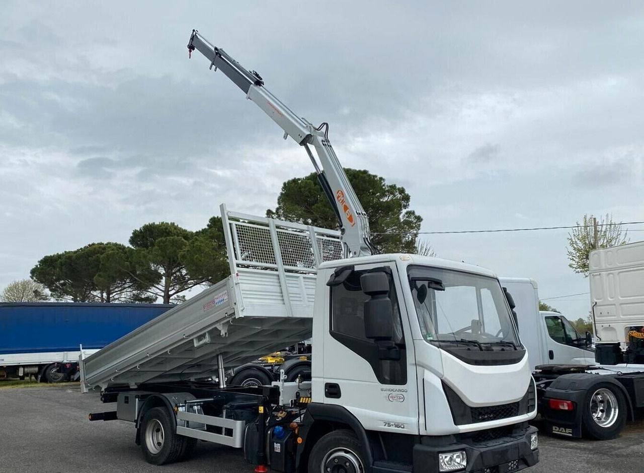 IVECO EUROCARGO 75E16 2019 RIBALTABILE E GRU - Самосвал, Автоманипулятор: фото 4 IVECO EUROCARGO 75E16 2019 RIBALTABILE E GRU - Самосвал, Автоманипулятор: фото 4