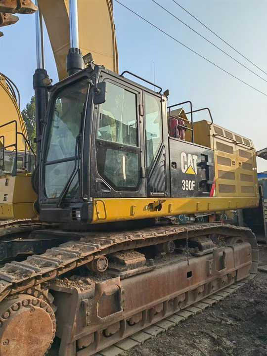 Cat 390F Gold Supplier Good Price Best Price 90tons Used Caterpillar 390F Good Price Used Caterpillar 390F - Гусеничный экскаватор: фото 2 Cat 390F Gold Supplier Good Price Best Price 90tons Used Caterpillar 390F Good Price Used Caterpillar 390F - Гусеничный экскаватор: фото 2